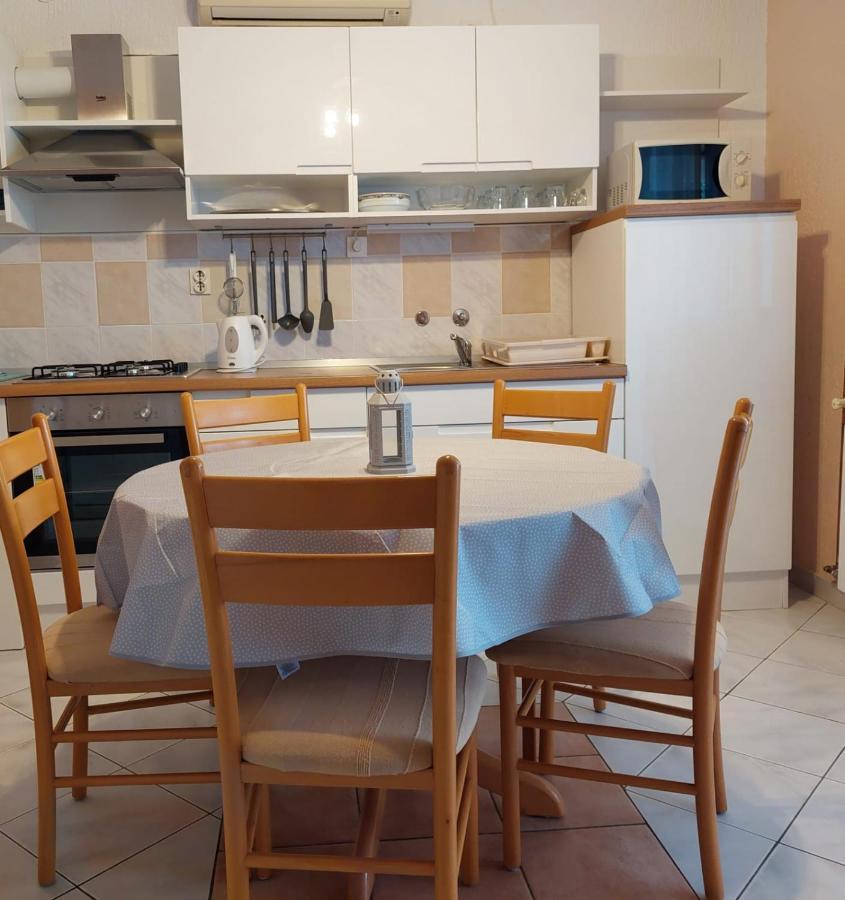 Apartments Maricic สเวติ เปตาร์ ห้อง รูปภาพ